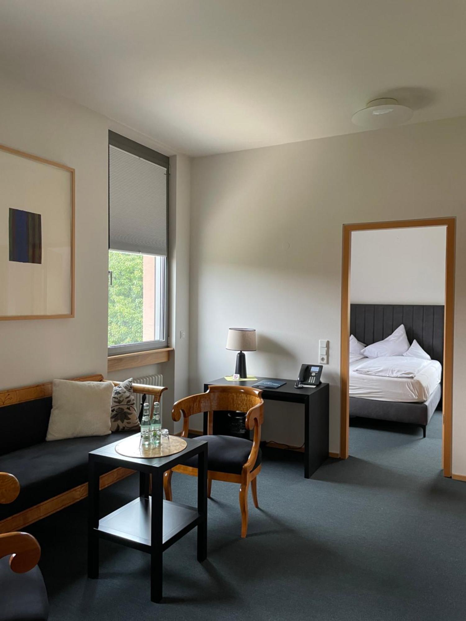 Tagungshaus Himmelspforten - Self Check-In Würzburg Buitenkant foto